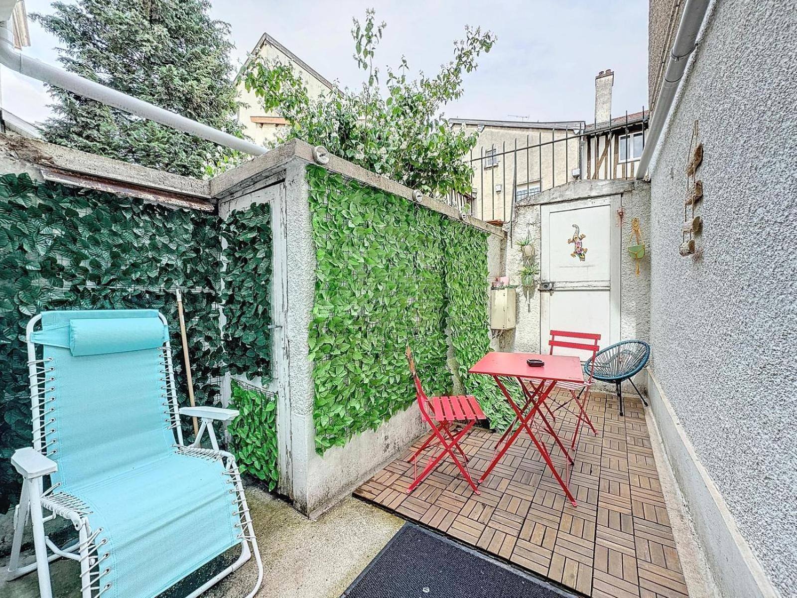 A1 Champagne Residence - 200 M2 14 Personnes 2 Toilets 4 Showers - Hyper Centre - Chalons En Champagne Экстерьер фото